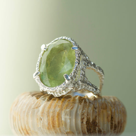 Gaia Beryl Ring (Size 44)