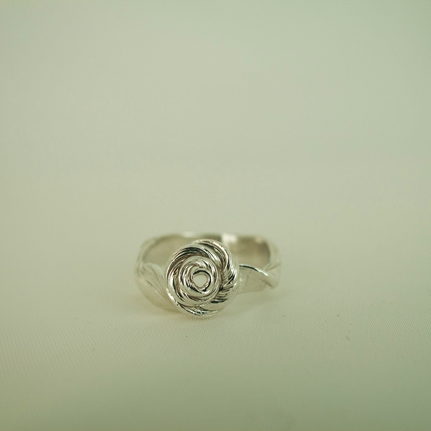 Rose Bud Ring (Size 56,5)