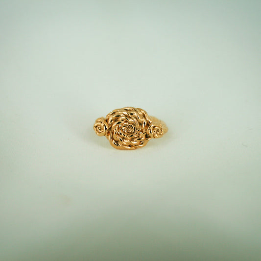 Curly Rose Ring - Gold Plated