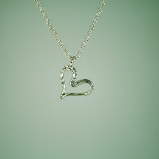 Leopoldíne Heart Pendant - Sterling Silver